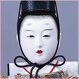 ����y����́z