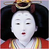 ���q�y��������z